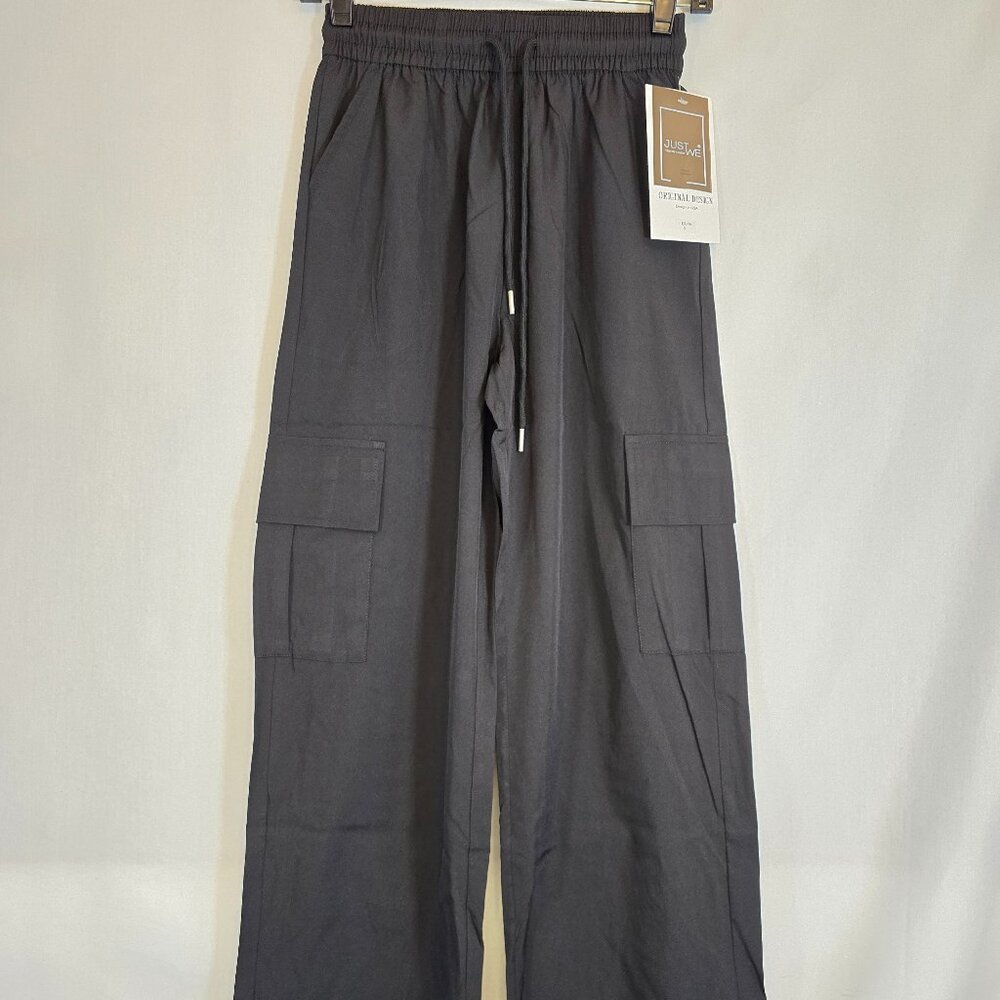 Classic Wide-Leg Cargo Pants - Black